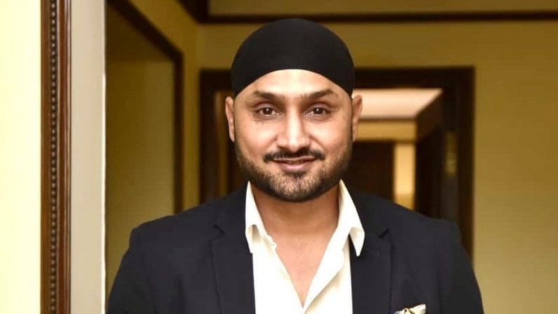 Will Harbhajan Singh Prove To Be The Trump Card For Kolkata Knight Riders? Vote Yes/ No - 1