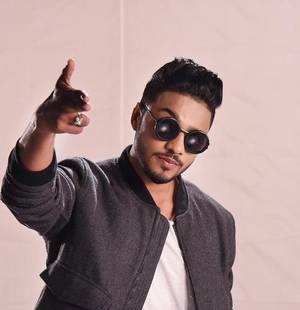 3 Times Raftaar Showed How To Style Your Hair With Suit Looks 837245