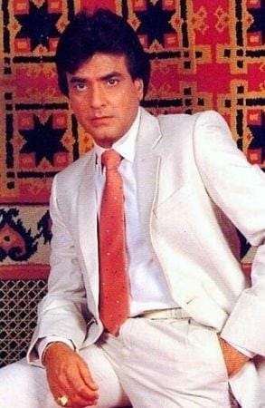 Amitabh Bachchan Vs Jitendra: Whose 90’s Style Is Your Favorite? - 3