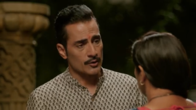 Anupamaa Written Update S01 Ep260 12th May 2021: Vanraj pleads to Anupamaa