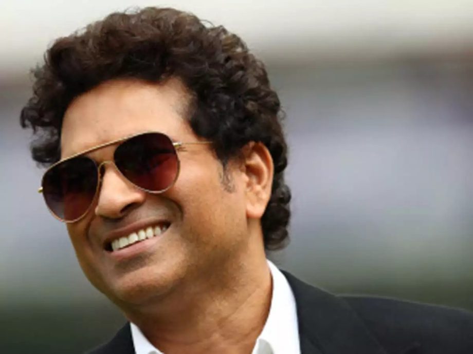 Best looks of Sachin Tendulkar in sunglasses 852408