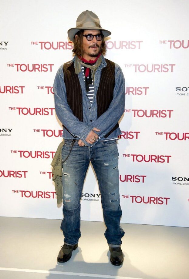 How Much Do You Score Johnny Depp For His Casuals? - 0