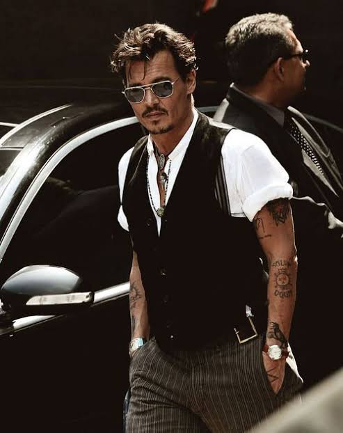 How Much Do You Score Johnny Depp For His Casuals? - 1