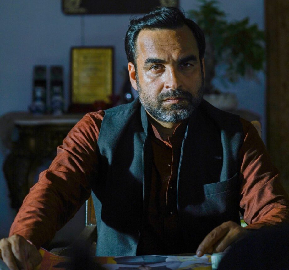 Kaleen Bhaiya Ka Style: Take Cues From Pankaj Tripathi To Look Like A Real King - 1