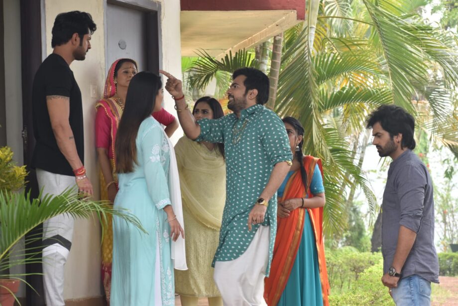 ‘Mann Ki Awaaz Pratigya 2’: Amma locks Pratigya and Aadarsh in a room - 4