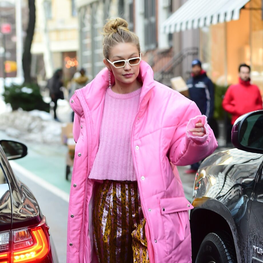 Pinktastic Love: Kylie Jenner Vs Gigi Hadid Vs Taylor Swift: Whose Pink Looks Are Your Favourite? - 4