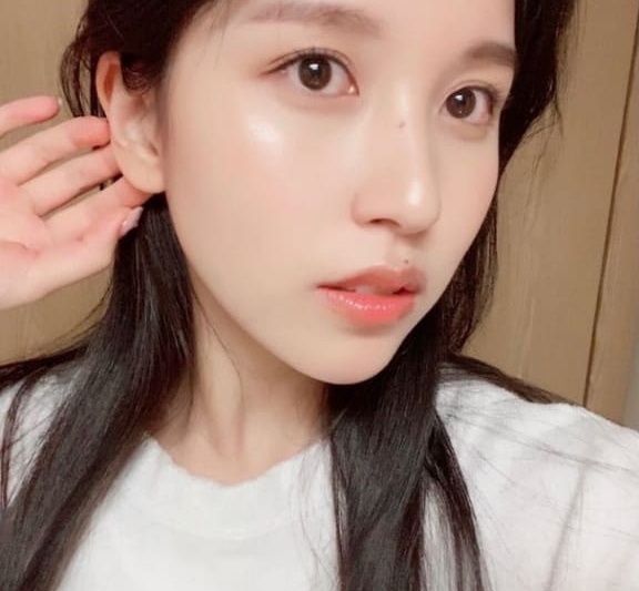 Sneak Peek: Twice’s No Makeup Look Will Leave You Astonished - 6