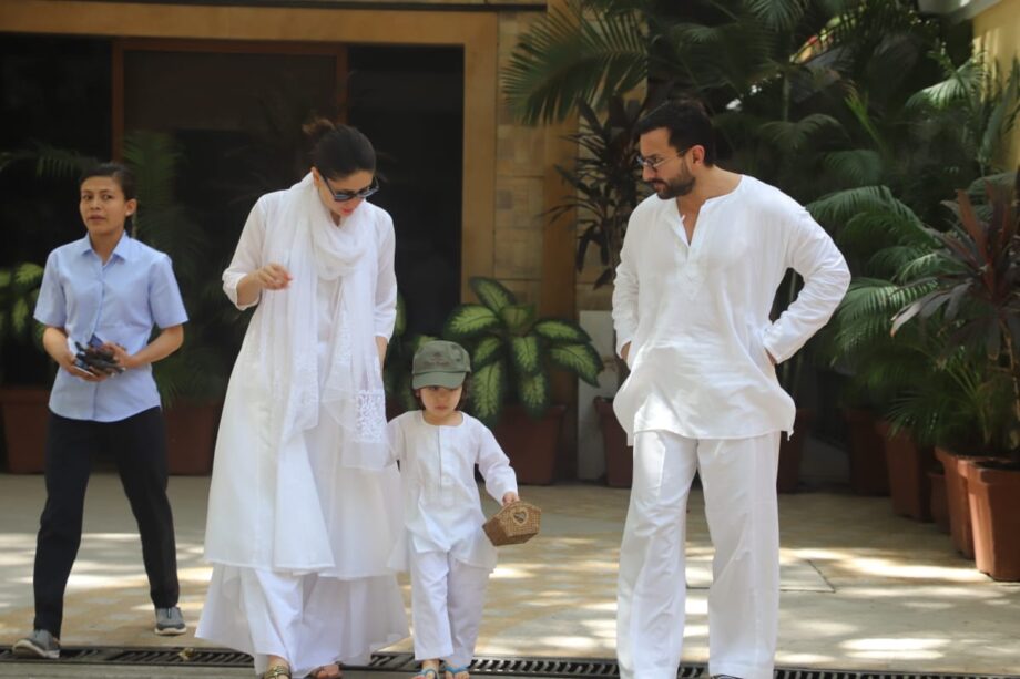 Stunner Couple: Throwback To The Times When Kareena Kapoor And Saif Ali Khan Appeared In White - 0