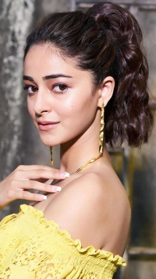 Style Your Hair Like Ananya Panday This Season: Click Here To See How - 0