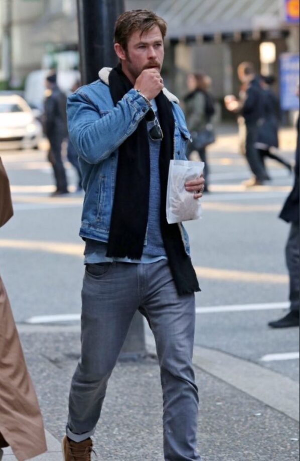 Take A Break From Formal Looks And Go For Off-Duty Looks, Cues From Chris Hemsworth aka Thor - 1