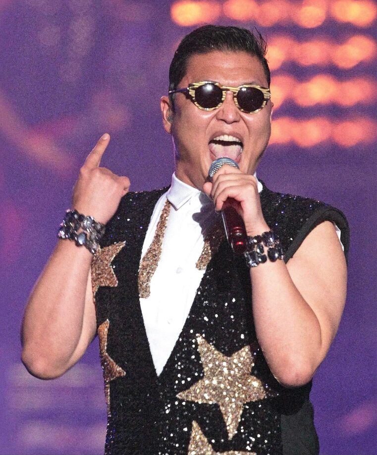 Times When PSY Made Us Stop And Stare With His Groovy Outfits - 0