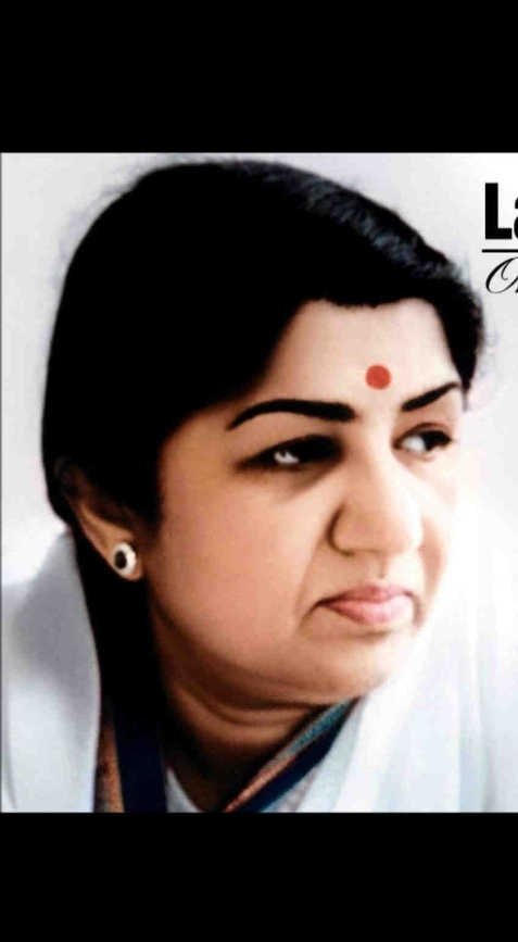 Unseen Old Pictures Of Phenomenal Singer Lata Mangeshkar: The Evergreen Beauty - 2