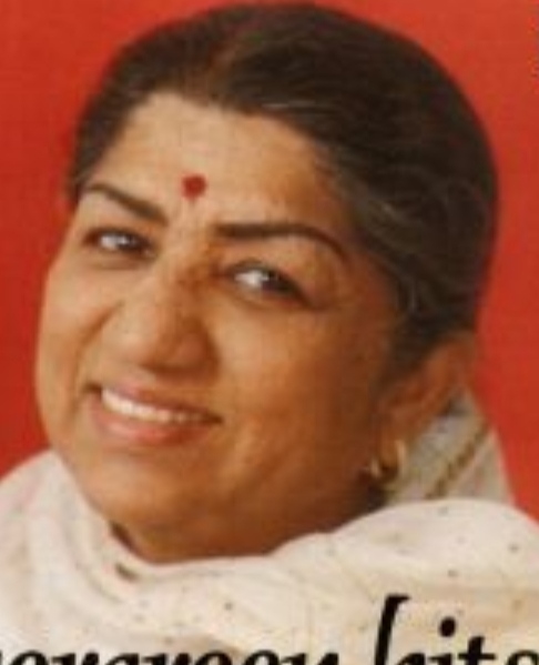 Unseen Old Pictures Of Phenomenal Singer Lata Mangeshkar: The Evergreen Beauty - 3