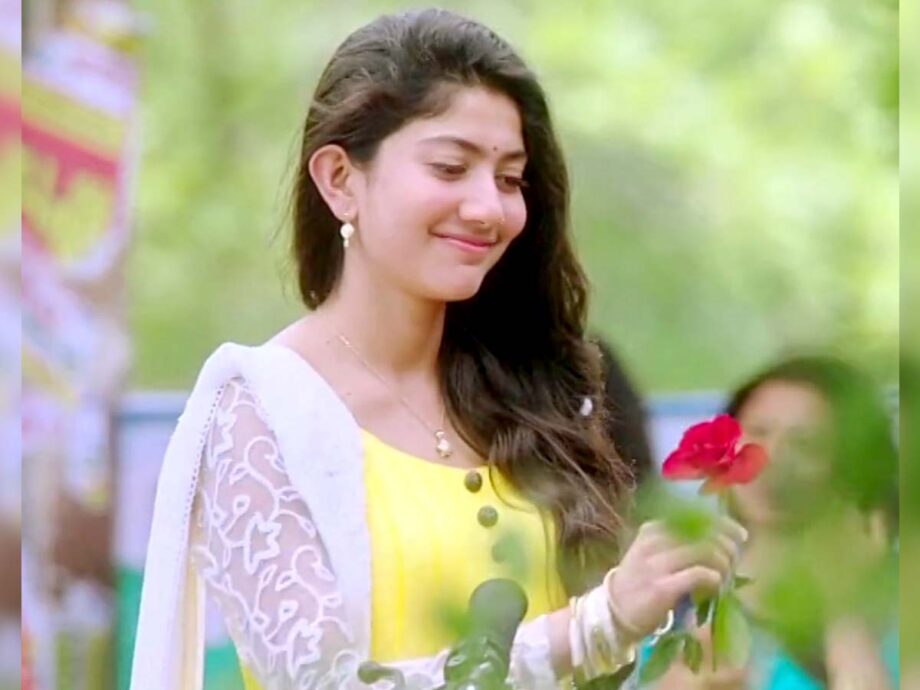 Unseen Photos: Sai Pallavi & Rashmika Mandanna’s cutest smiling moments that make them our ‘crush’ - 3