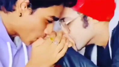 Watch Now: RadhaKrishn fame Sumedh Mudgalkar kisses Kartikey Malviya’s hands, wants to hide it from Mallika Singh