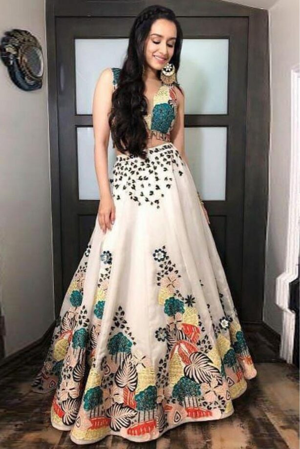5 Lightweight Easy To Carry Lehengas Of Shraddha Kapoor & Ananya Panday To Top The Glam List - 0