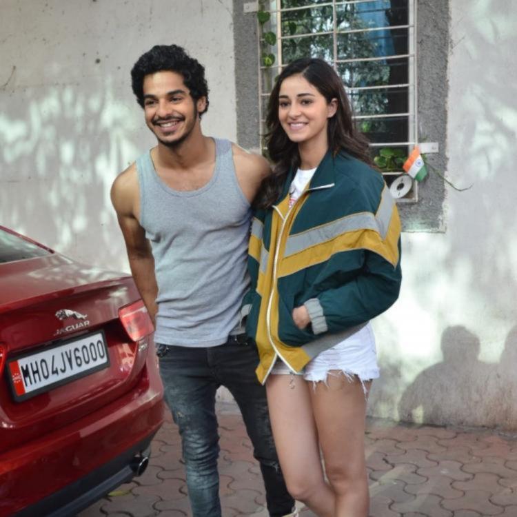 5 Times When Rumoured Couple Ishaan Khatter & Ananya Panday Were Clicked By Paparazzi In Their Candid Moment, Take A Looks - 4