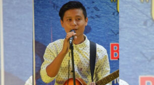 Arunachal Pradesh-based singer Innao Nongong Singpho aka Anong Singpho aspires to become a leading playback singer in Bollywood