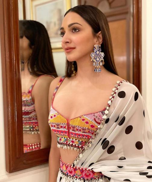 B-Town Glam: Jewellery Cues From Kiara Advani & Taapsee Pannu - 2