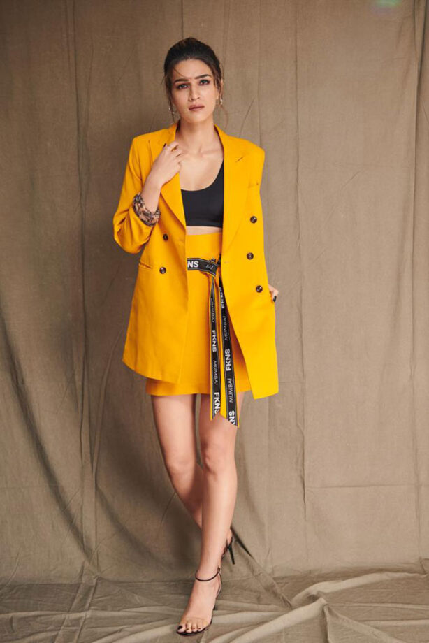 Be The Sunshine In The Rain: Steal Yellow Outfits Of Kriti Sanon To Wear This Monsoon - 0