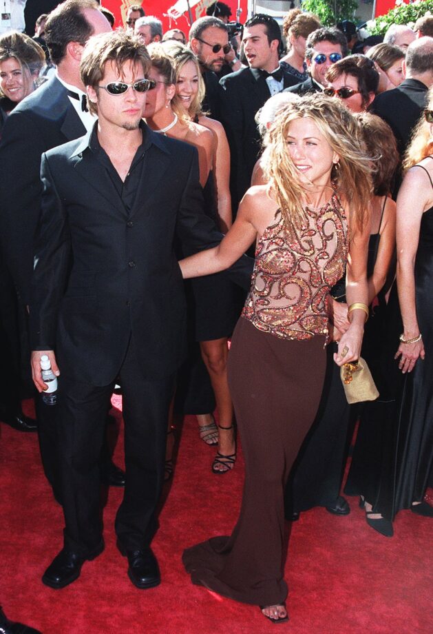 Omg! Wow! Brad Pitt Started Crying When Making A Wedding Vow To Jennifer Aniston, She Was So Amazed, Deets Inside - 2