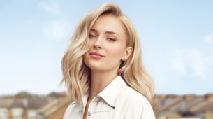 Blonde locks or Dark locks: What hair color makes Sophie Turner look stunning?