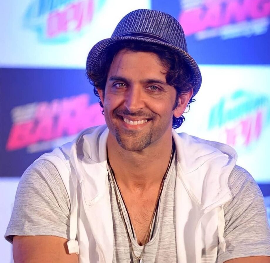 Oh Hottie: When Hrithik Roshan Proved The Statement ‘Ankhiyon Se Goli Mare’ - 1