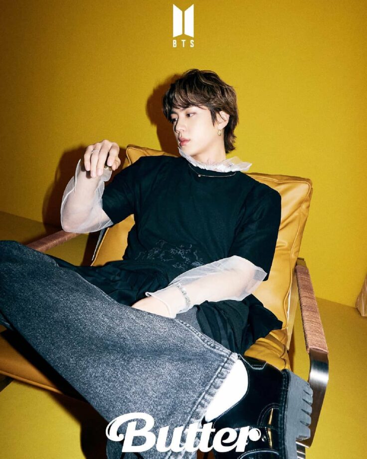 Come Fall In Love: BTS Jin Is Love At First Sight Guy In These Hot Looks - 2