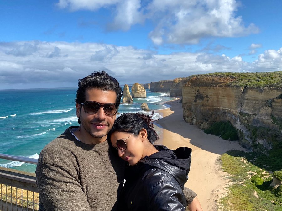 Cute Moments Caught On Camera: Visuals Of Neeti Mohan & Nihar Pandya Are Heart-Melting - 3