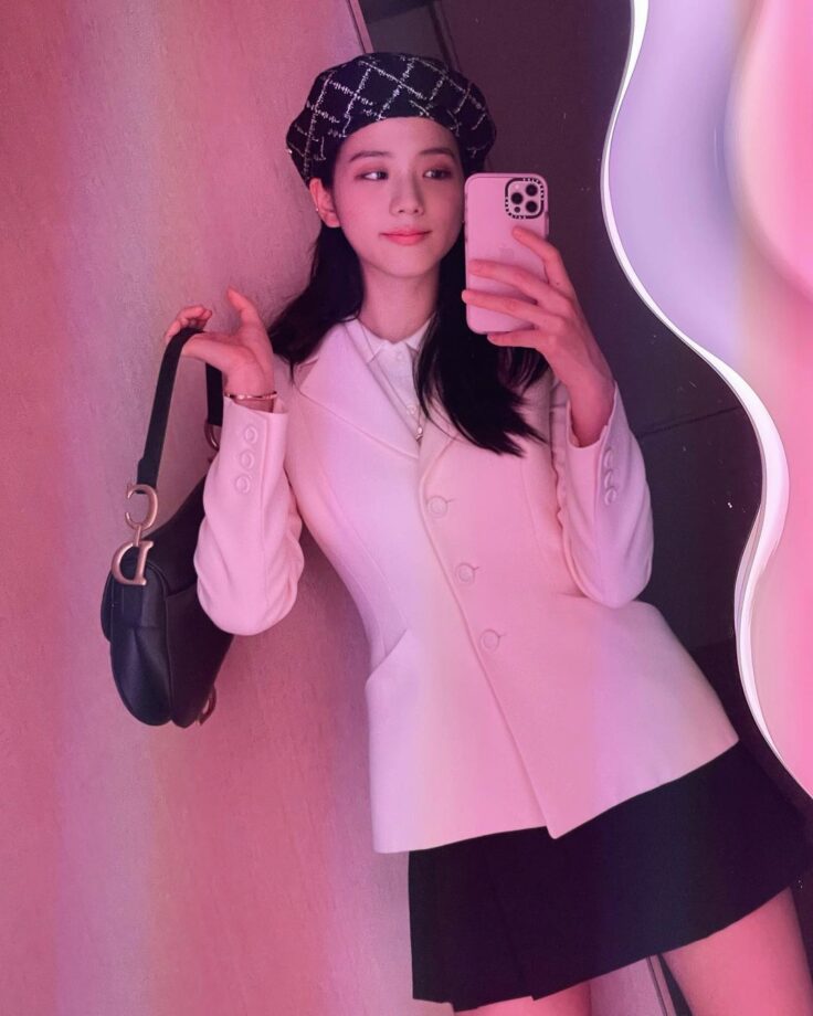 Cute To Classy: The Headgear Collection Of Blackpink Will Make You Jealous - 6