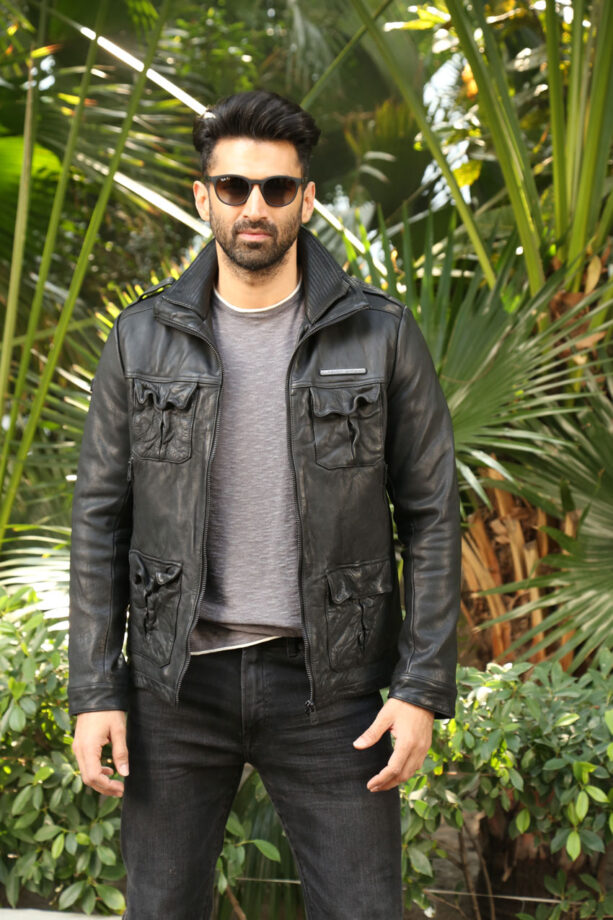 Vicky Kaushal Vs Aditya Roy Kapoor VS Ayushmann Khurrana: Which Heartthrob Rocked In Shades? - 3