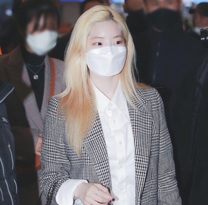 Ever Wondered How Twice Girls Look Without Makeup: See Pictures Here - 5