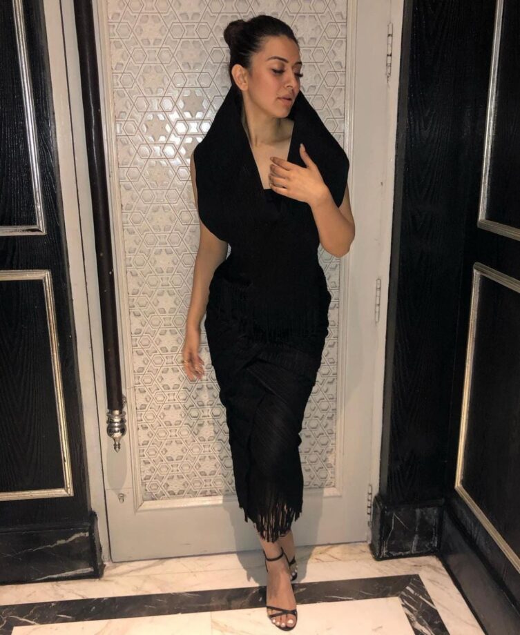 Hansika Motwani’s Instagram is quite a fashion treat for fashion lovers: Yay or Nay? - 2