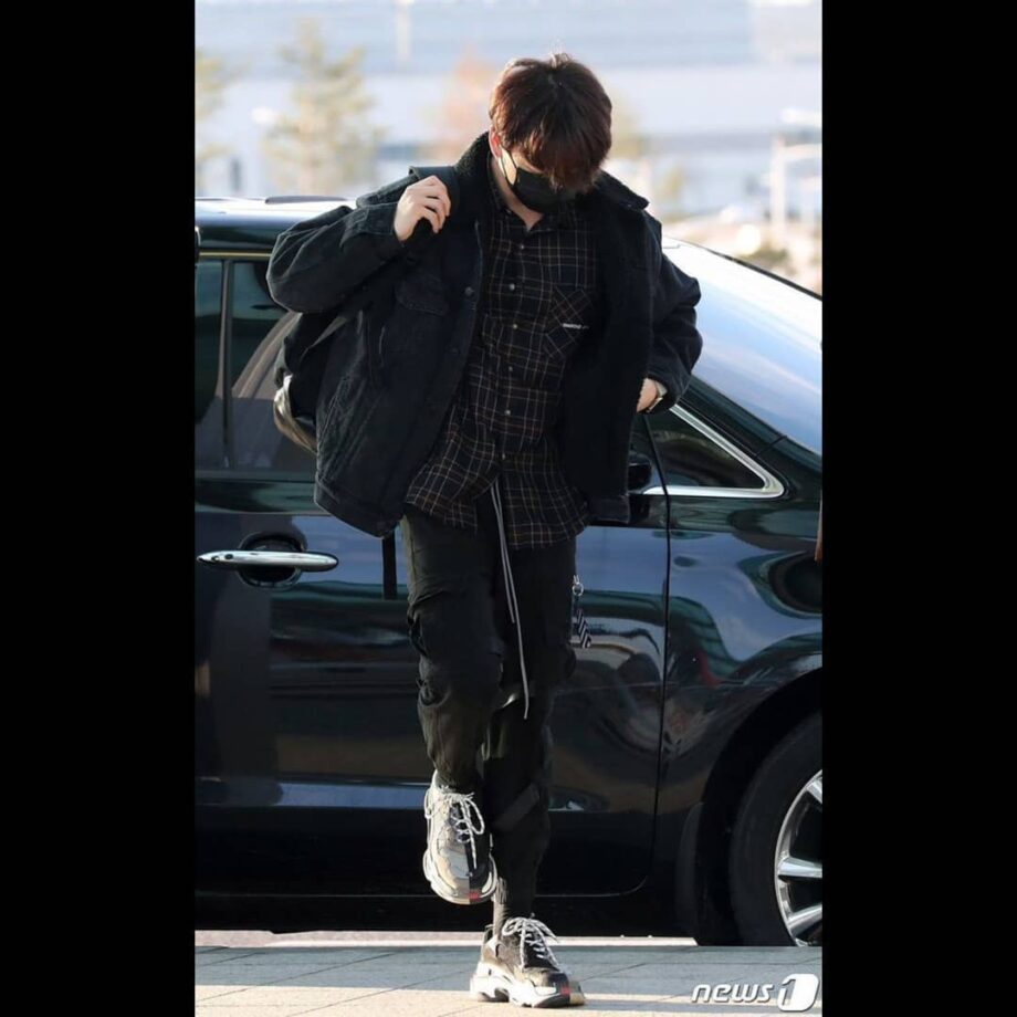 Highlighting Panache Street Style Looks Of G-Dragon & Jungkook - 1