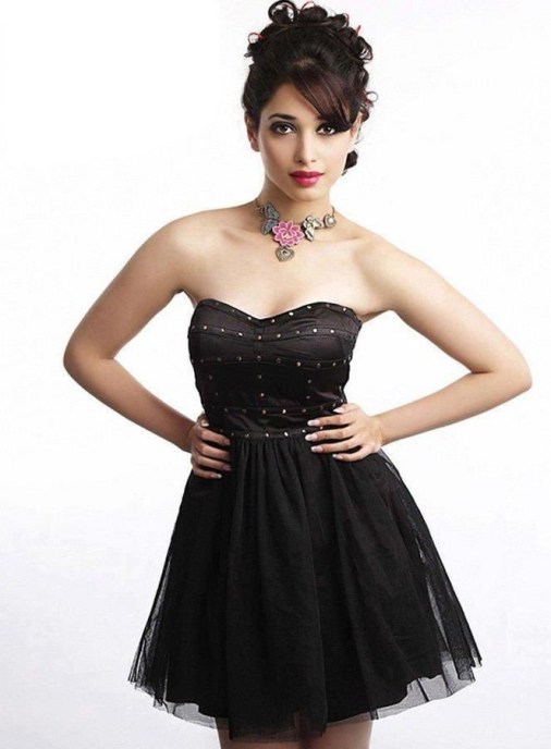 In Love With Strapless: Take Cues From Hansika Motwani To Malavika Mohanan - 1