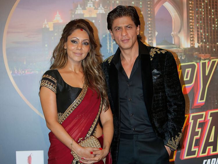 Jodi No.1: Shah Rukh Khan & Gauri Khan Always Know How To Style Like A Modish Couple - 1