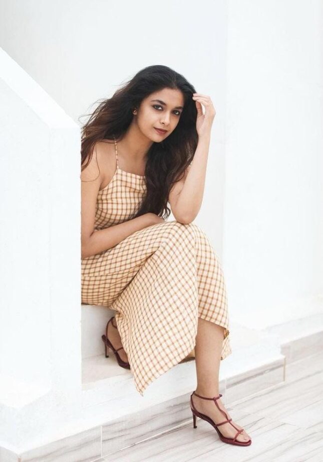 Keerthy Suresh’s Wardrobe Essential To Give You Some Sense Of Vogue - 5