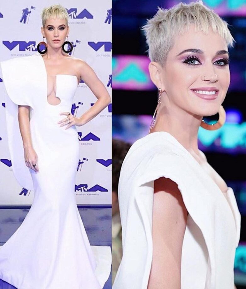 Kiara Advani Or Katy Perry: Which Diva Sizzled In A Stephane Rolland Dress? - 1