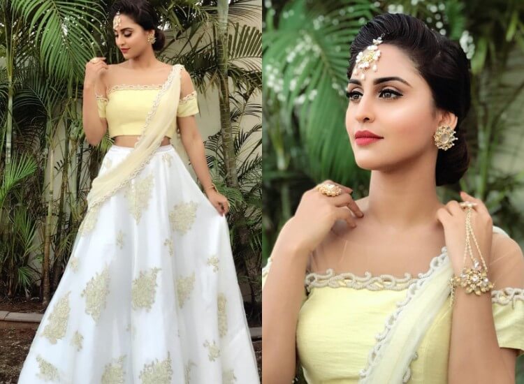 Krystle Dsouza Vs Mouni Roy VS Kritika Kamra: Which Diva Deserves A 10/10 In Contemporary Lehenga? - 5