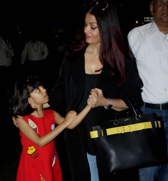 Let’s Take A Look At The Expensive Bags Owned By The Beauty Queen Aishwarya Rai - 1