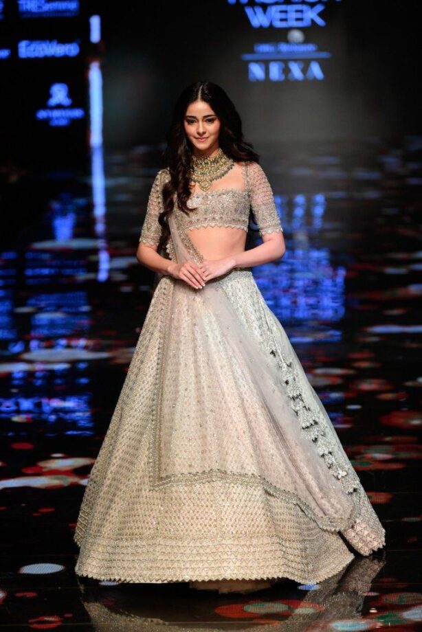 Major Throwback: Ananya Panday Vs Urvashi Rautela, Who Rocked At The Lakme Fashion Week 2019? - 0