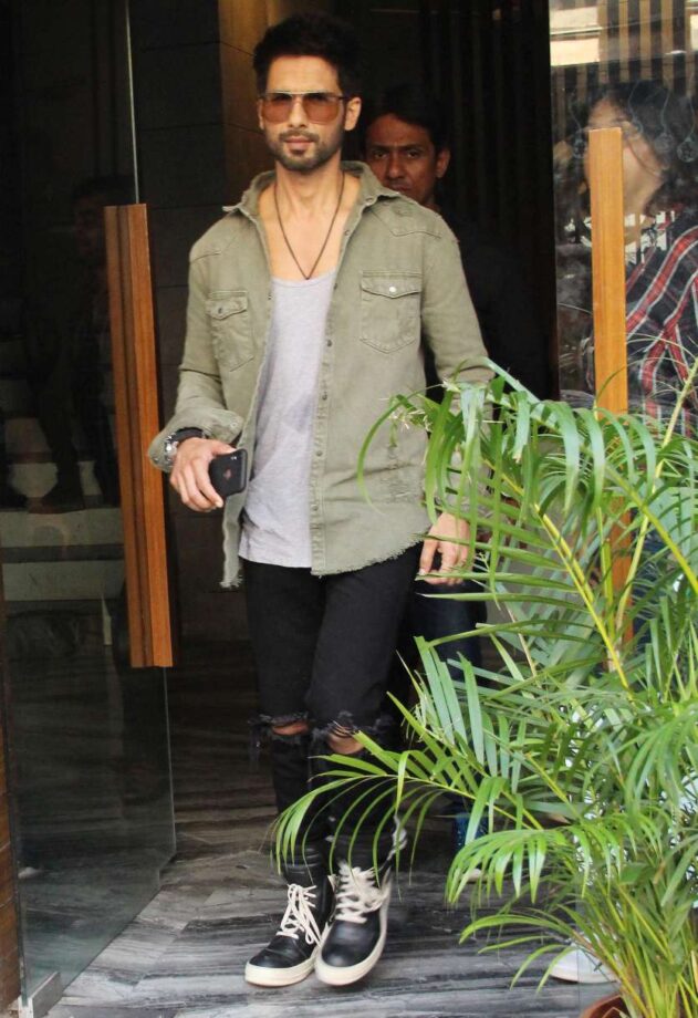 Shahid Kapoor And Denim Jackets Are A Match Made In Heaven: Yay Or Nay? - 2