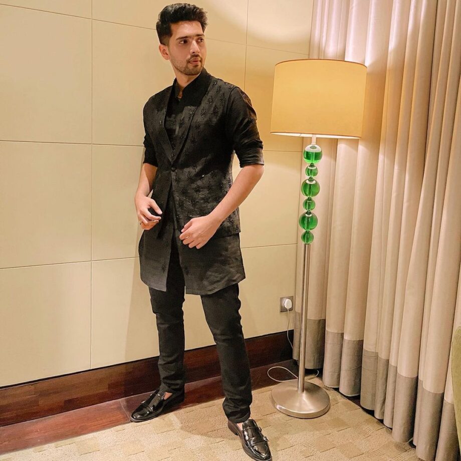 Street Style To Formal Style: Armaan Malik’s Wardrobe Is Every Stud’s Dream Come True - 3