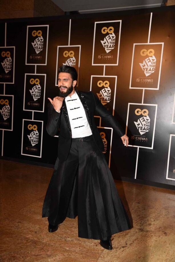 The King Of Fashion: Ranveer Singh Teaches Us How To Mismatch An Outfit Like A Pro - 1