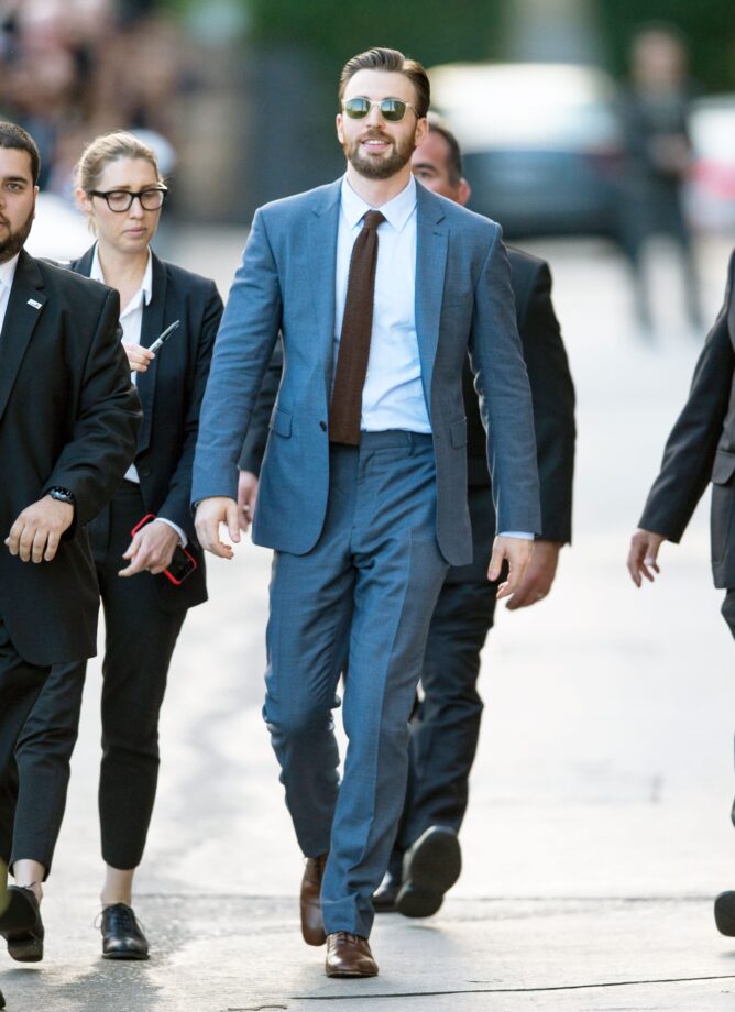 Wake Up & Dress Up: Glam Up Your Everyday Office Look With These Suits Of Chris Evans & Leonardo DiCaprio - 3