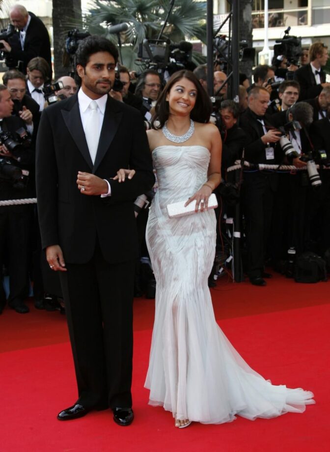 We Swear By Aishwarya Rai & Abhishek Bachchan’s Fashion For A Show-Stopping Couple Ingress - 1