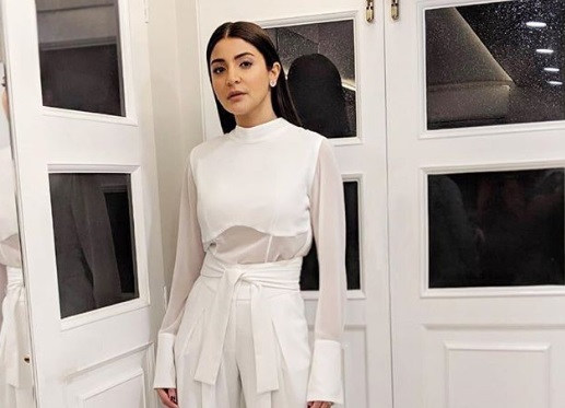 When Anushka Sharma Stole The Limelight In Enchanting White Dresses - 2