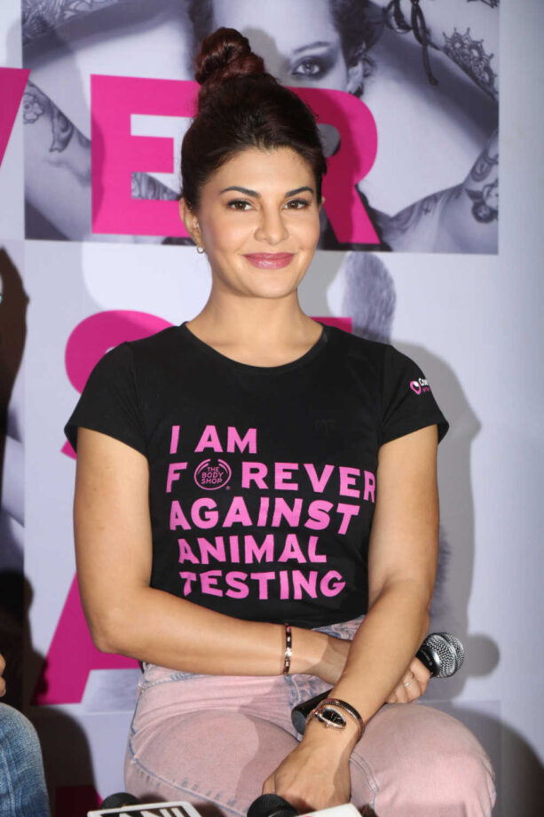 When B- Town Celebs Made Statements In T-Shirts: Jacqueline Fernandez And Parineeti Chopra - 1