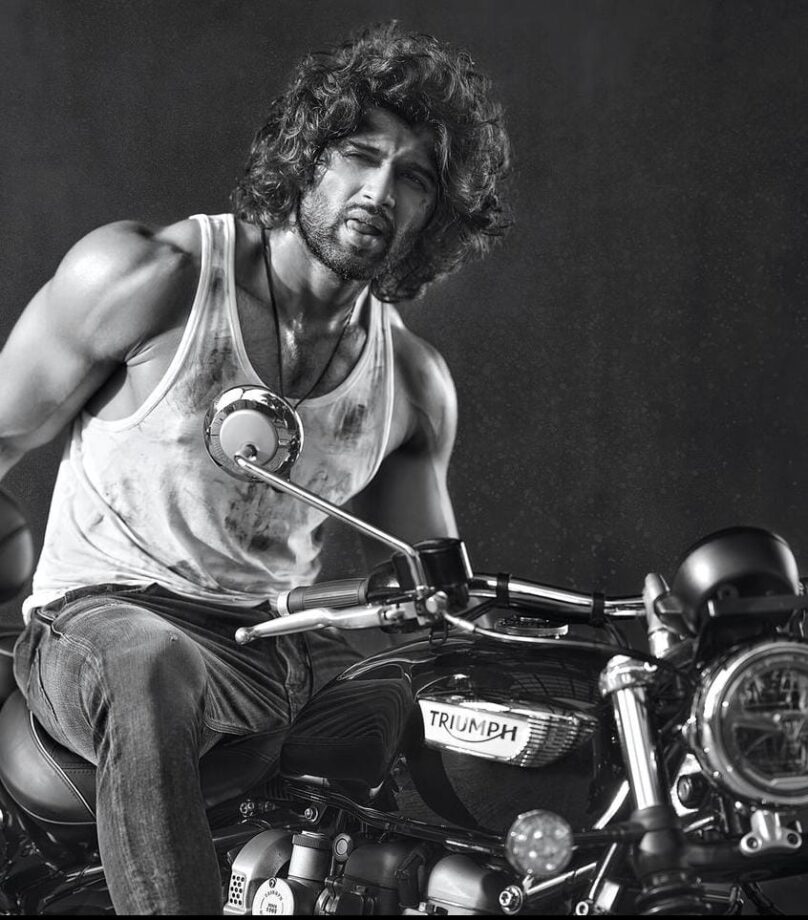 WOW! Vijay Deverakonda Took Inspiration From This B-Town Actor To Feature In Dabboo Ratnani’s 2021 Calendar - 0