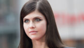 5 Times Alexandra Daddario Left Netizens Lovestruck In Cute Smiles & Grey Eyes